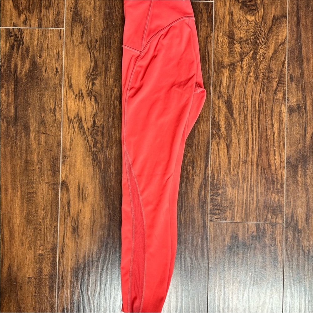 Wunder Train High-Rise leggings 25" - Size 4 - Picture 6 of 9